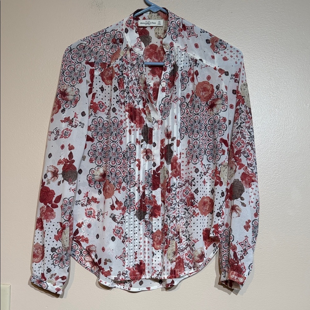 Abercrombie & Fitch Red and Brown Floral Top